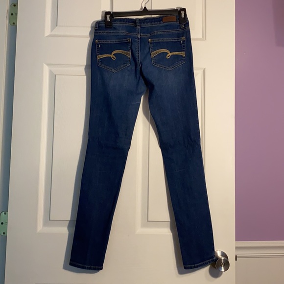 Justice - Picture 6 of 6